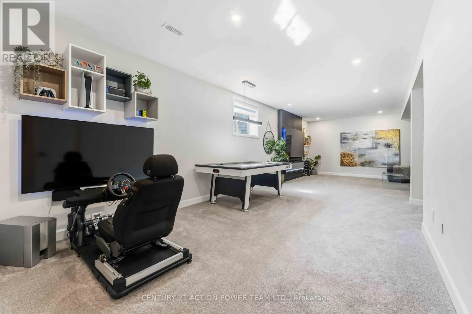 644 MOONFLOWER CRESCENT