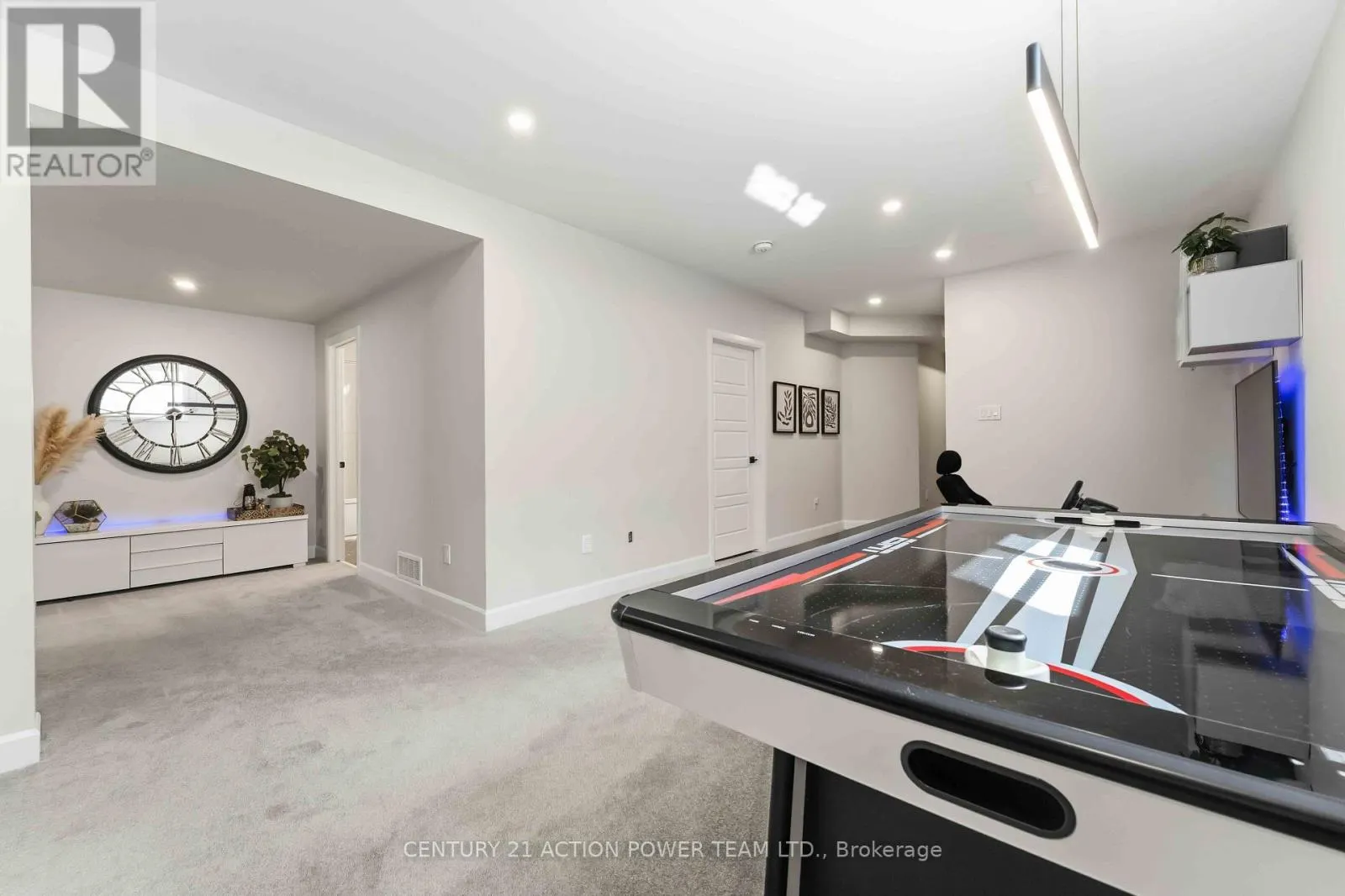 644 MOONFLOWER CRESCENT