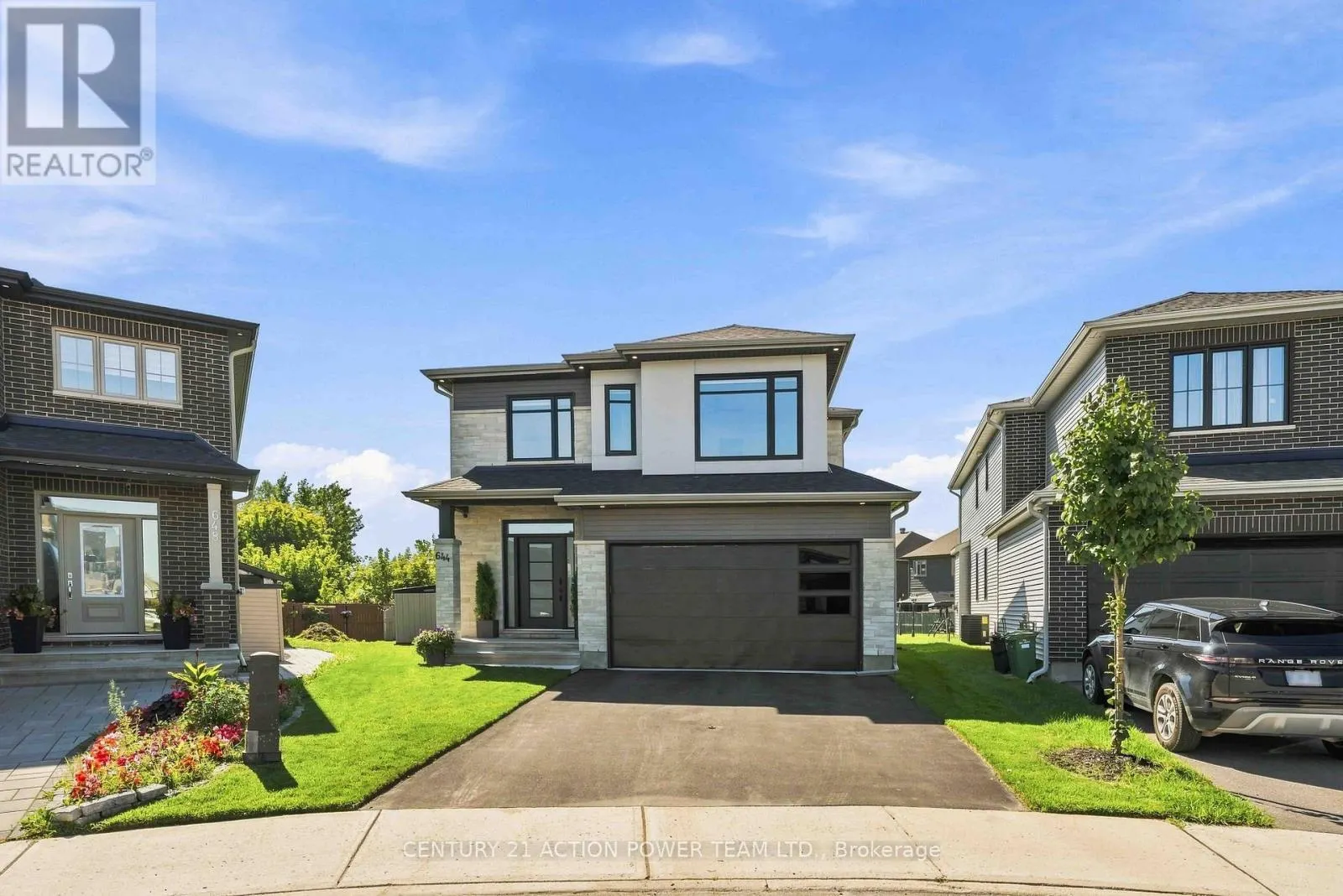 644 MOONFLOWER CRESCENT