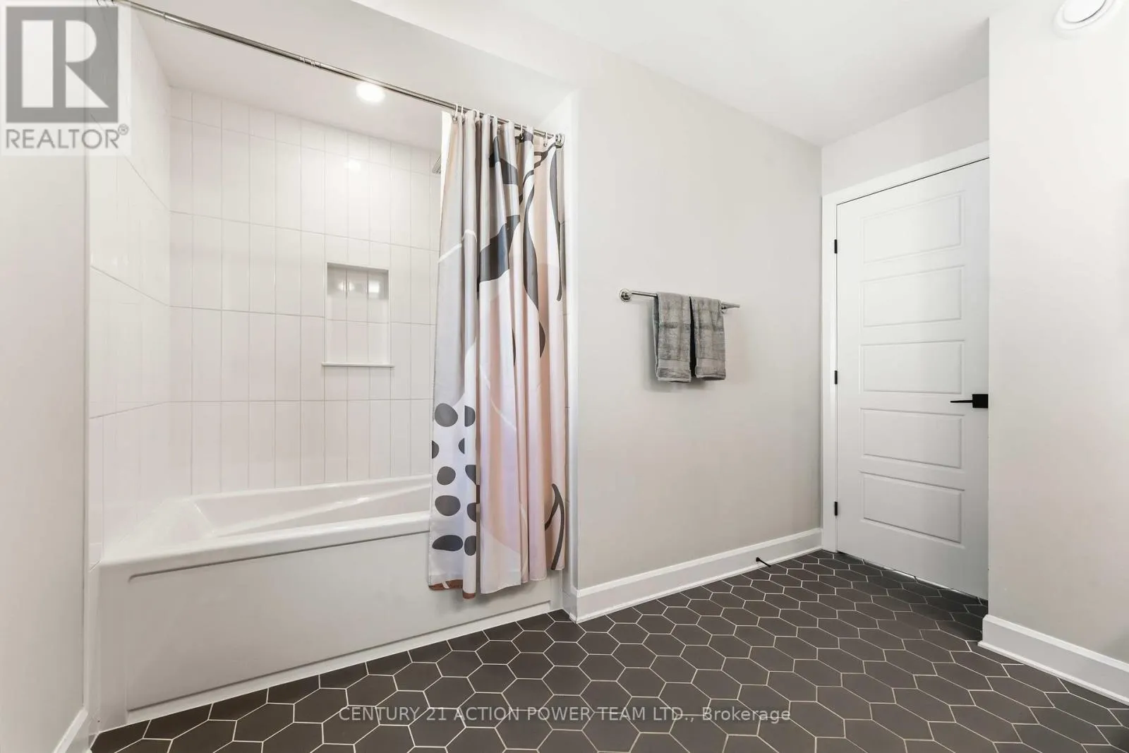 644 MOONFLOWER CRESCENT