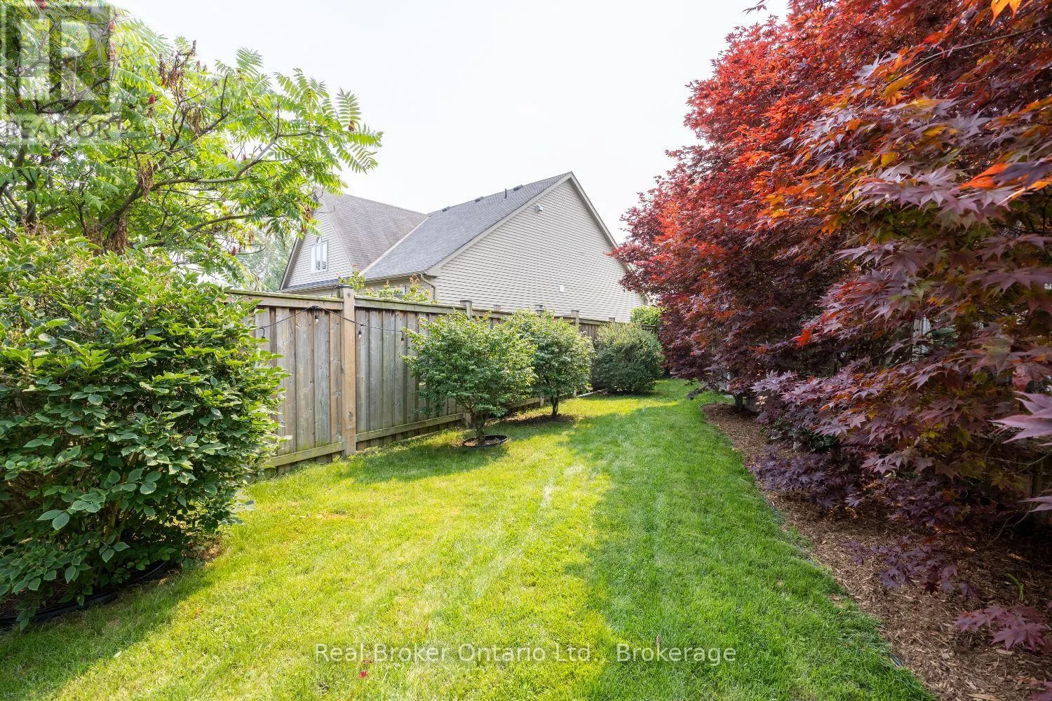 11 GREENAWAY CIRCLE