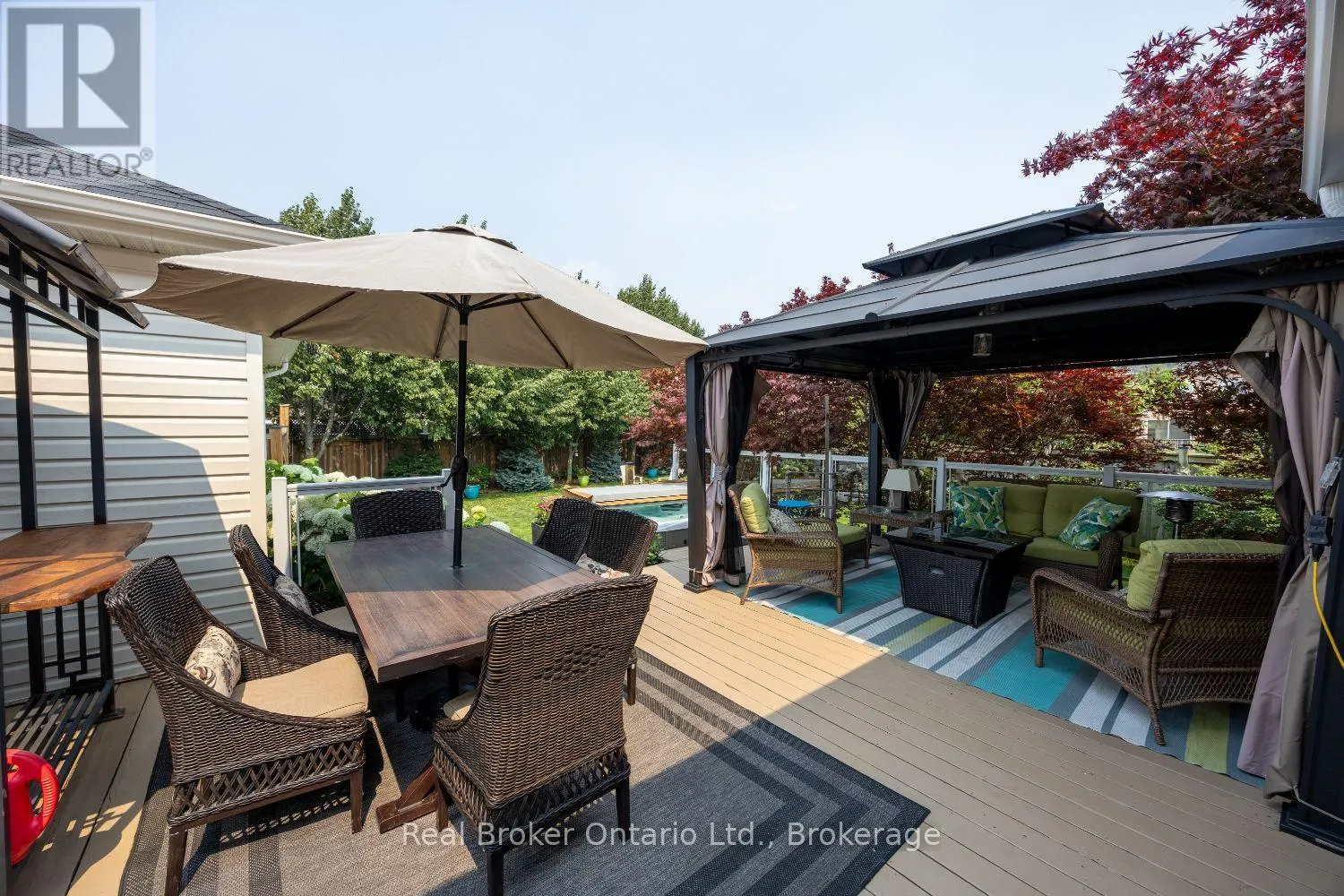 11 GREENAWAY CIRCLE