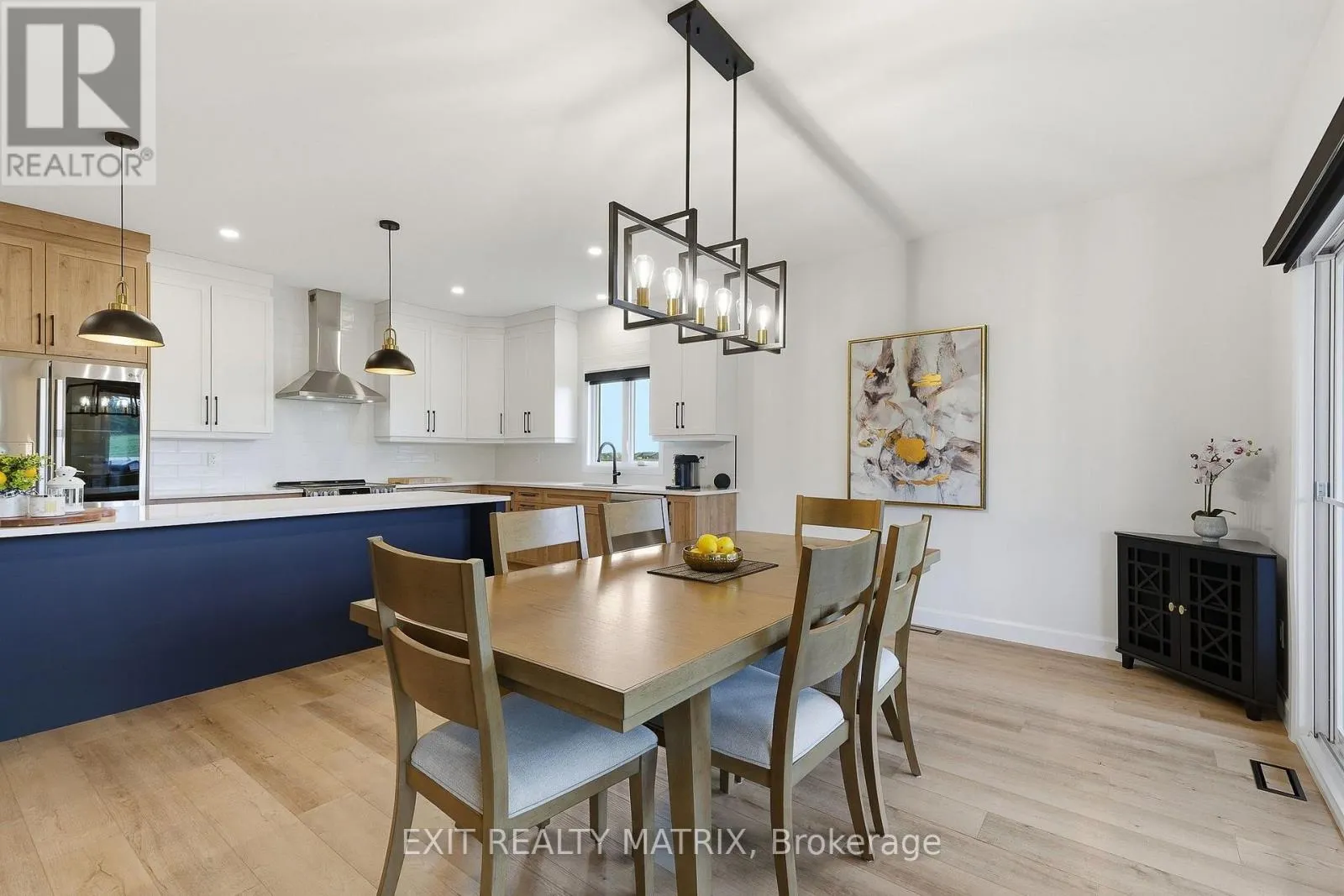256 TRUDEAU CRESCENT