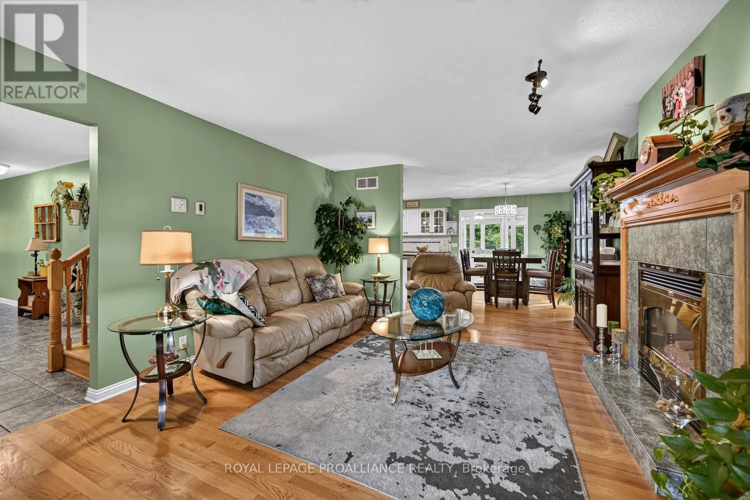 132 KINGSTON CRESCENT