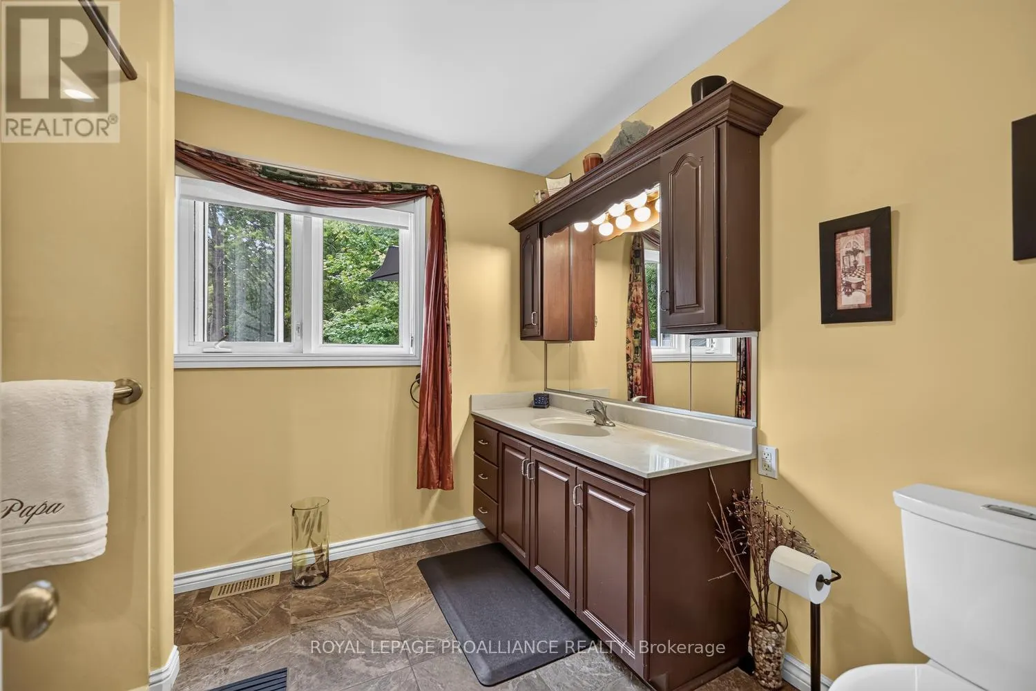132 KINGSTON CRESCENT