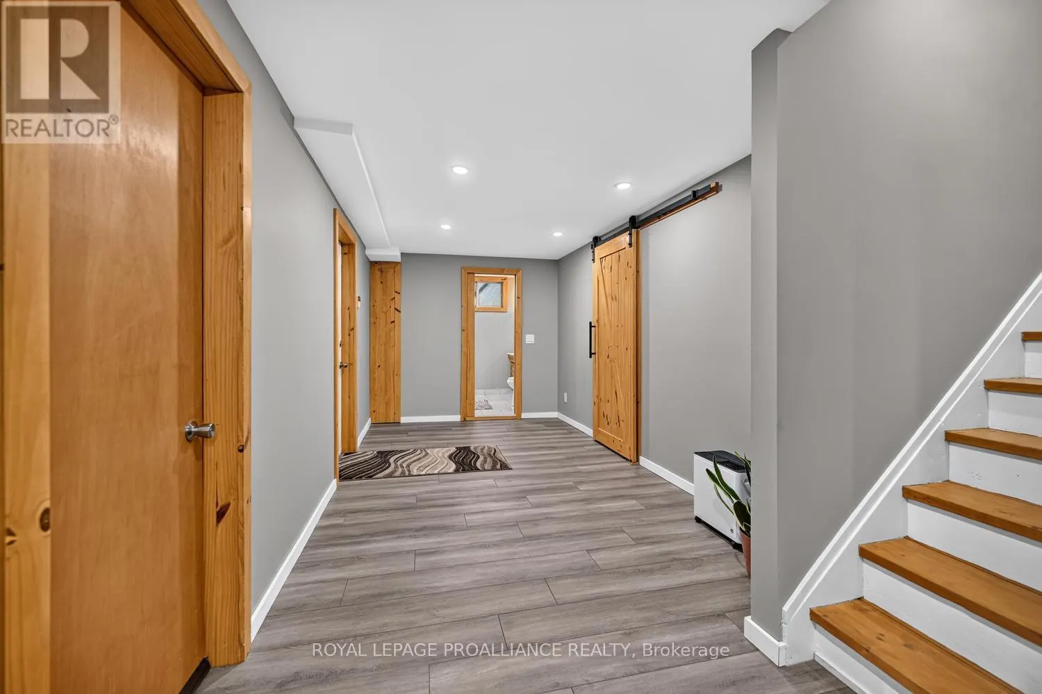 132 KINGSTON CRESCENT