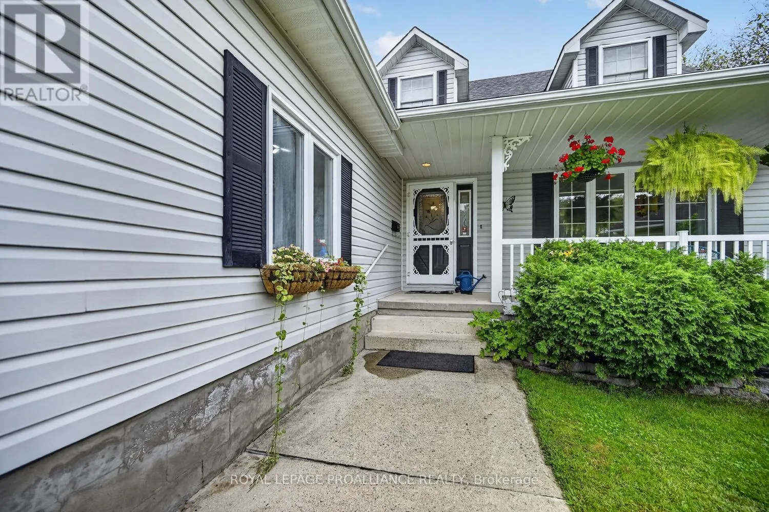 132 KINGSTON CRESCENT