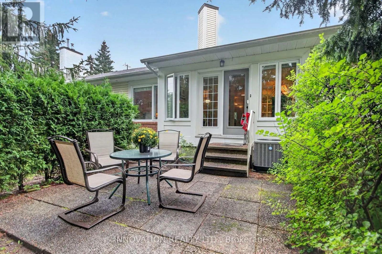 16 HEATHER GLEN COURT