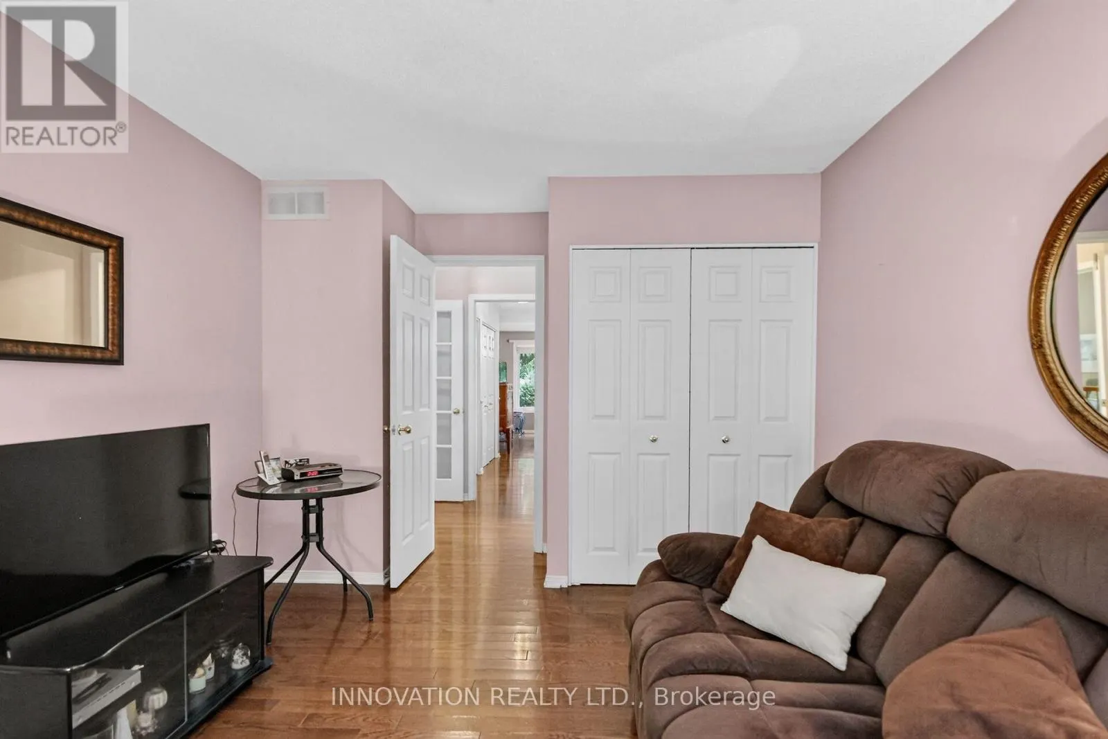 16 HEATHER GLEN COURT