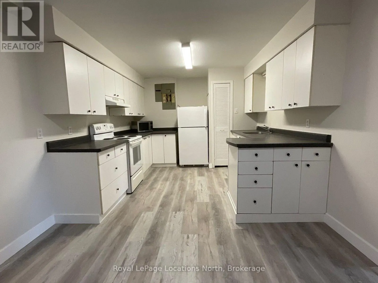 143 RYERSON CRESCENT