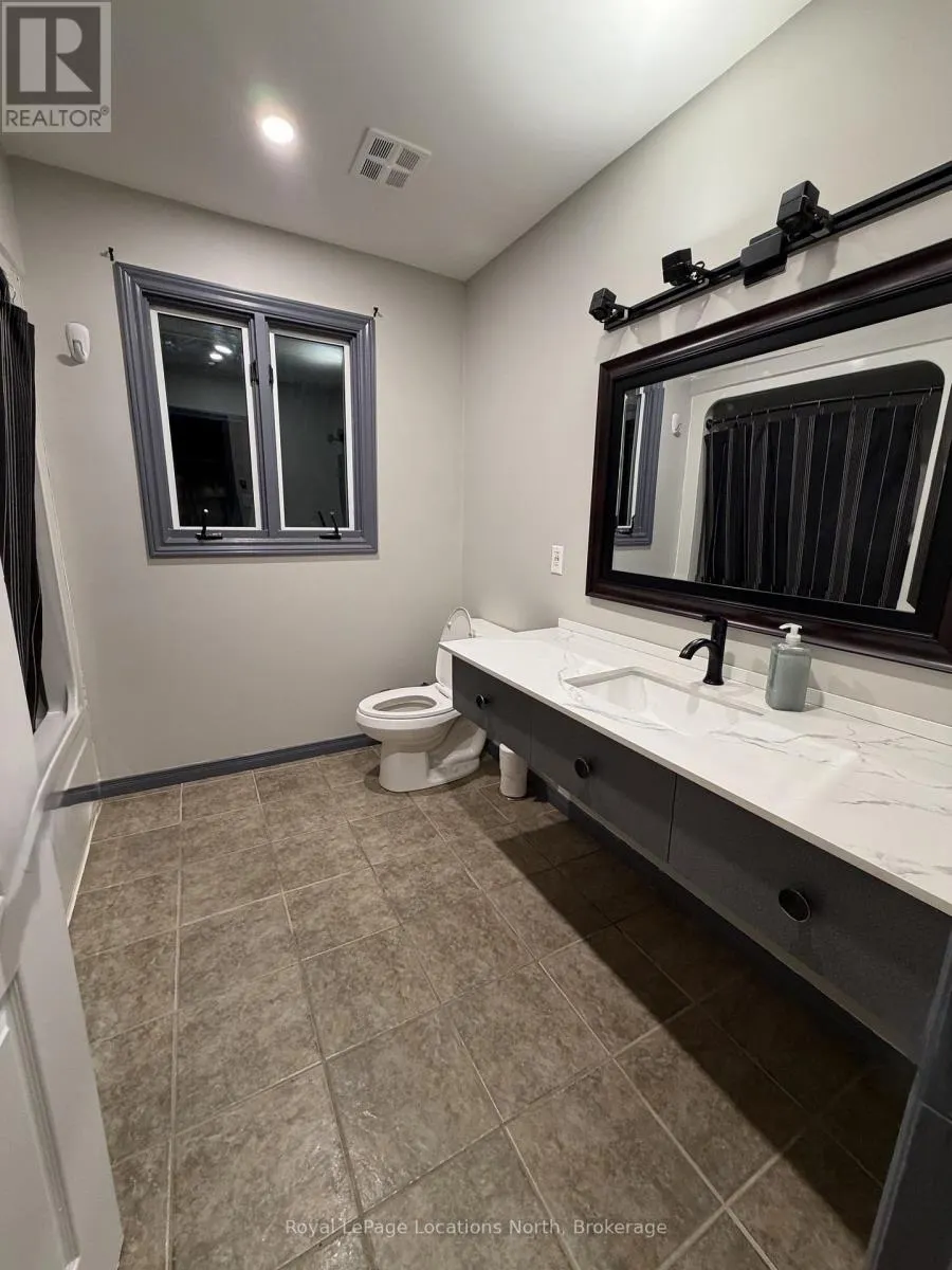 143 RYERSON CRESCENT