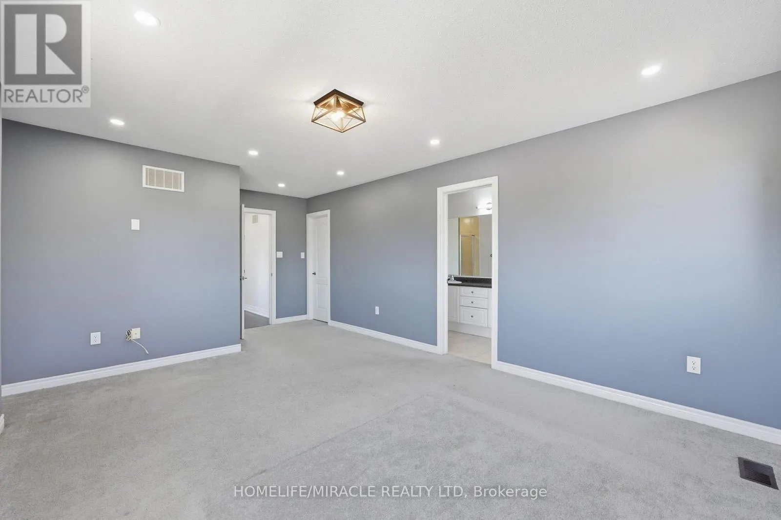 15 MCPHAIL PLACE