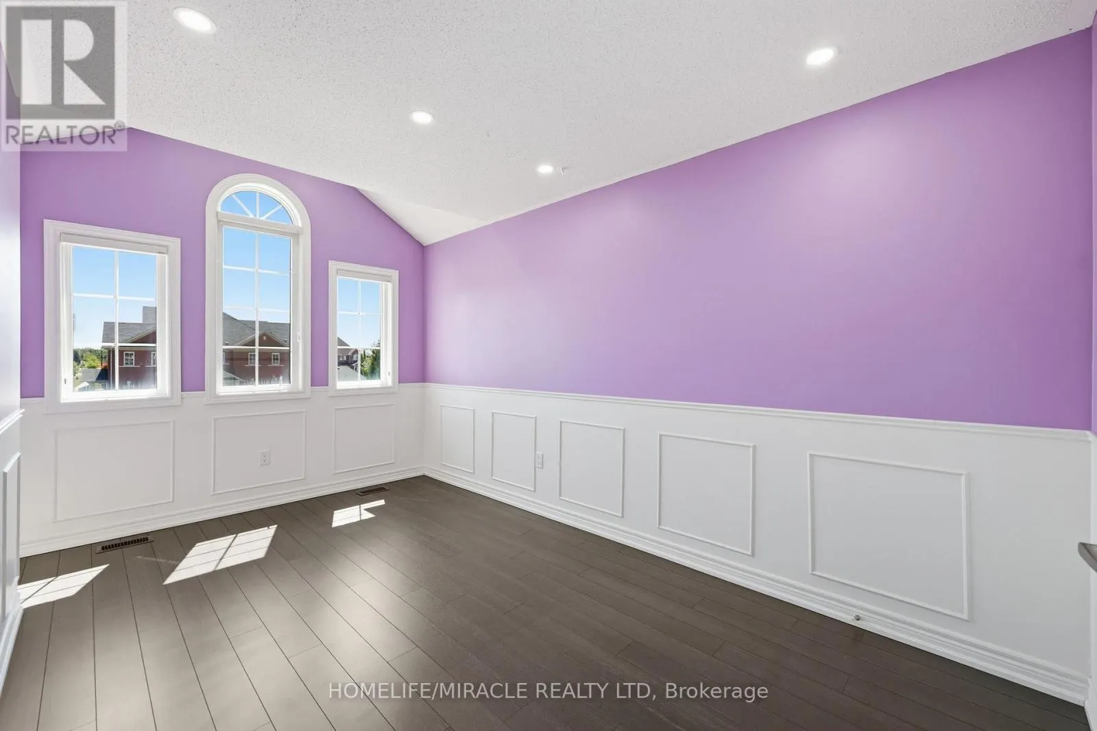 15 MCPHAIL PLACE