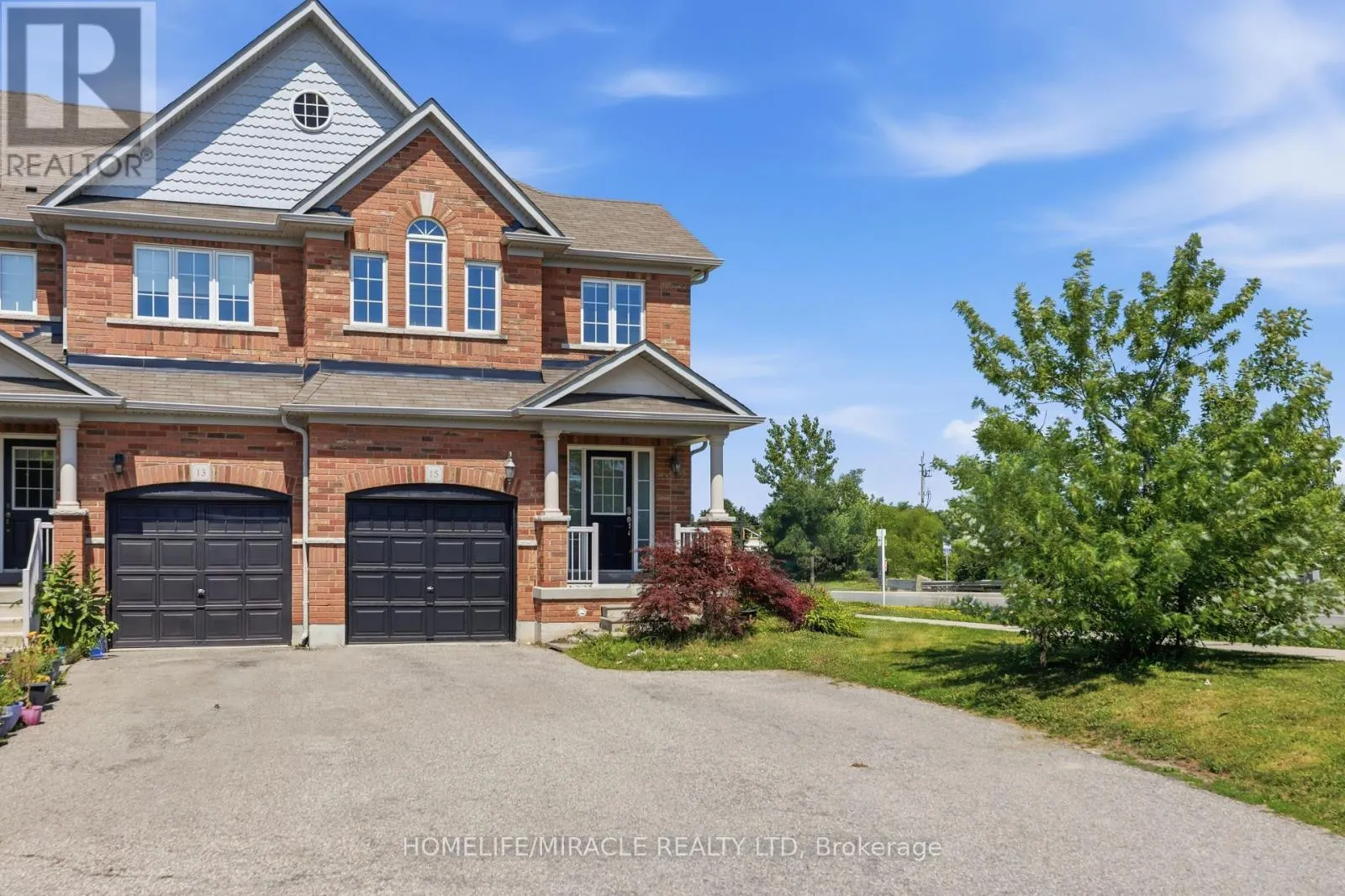 15 MCPHAIL PLACE