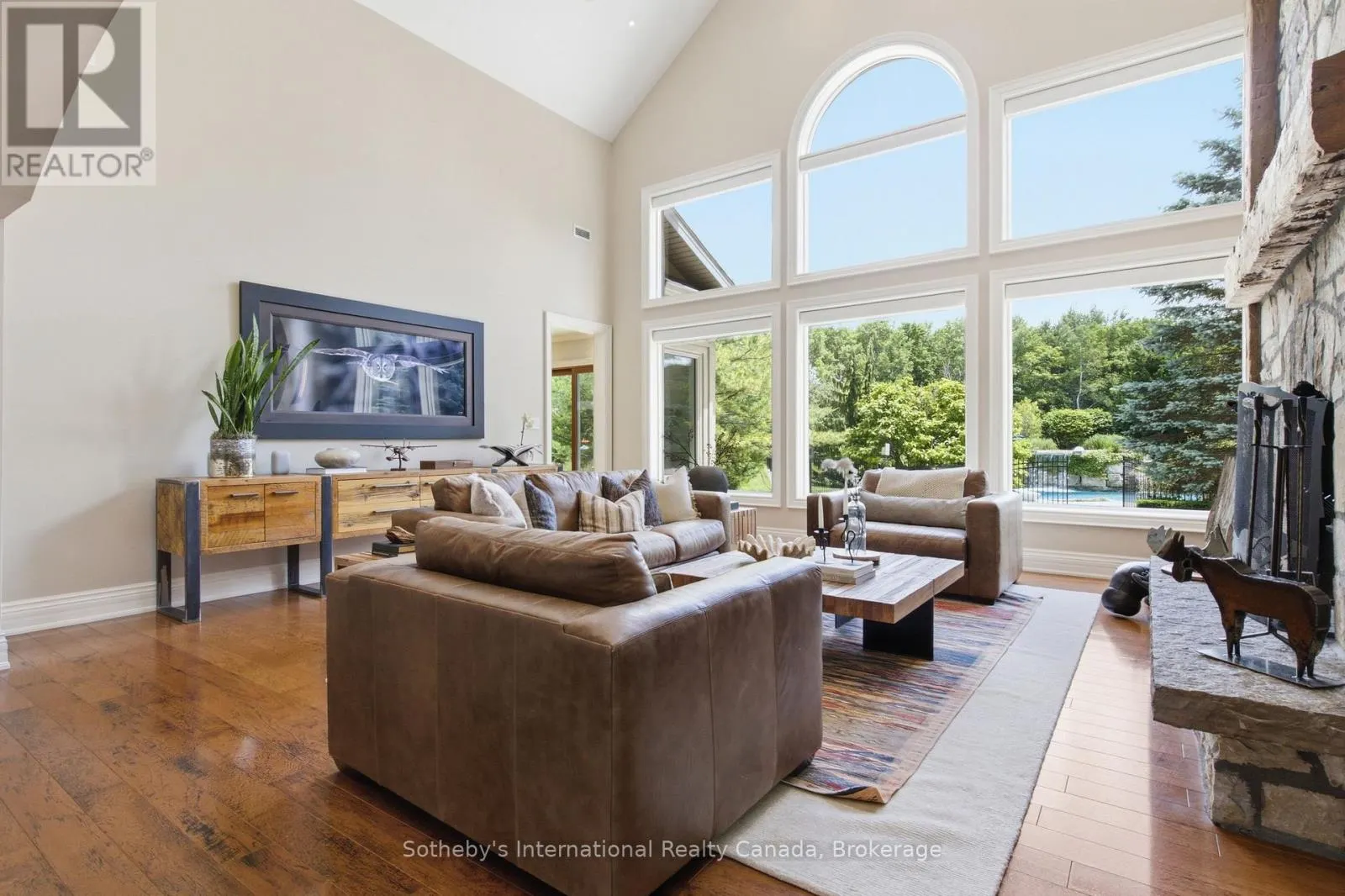 4529 SIDEROAD 10 N