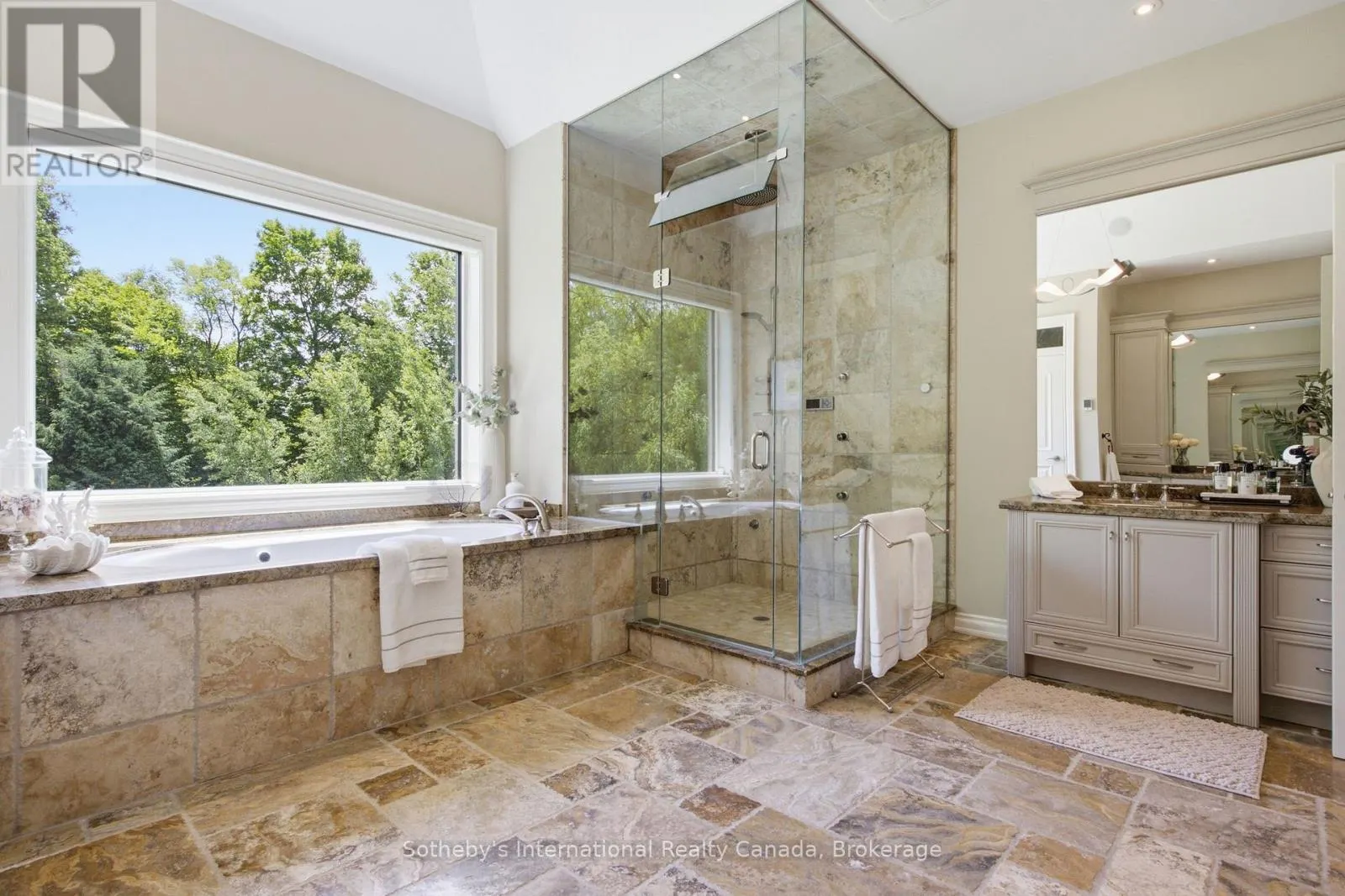 4529 SIDEROAD 10 N
