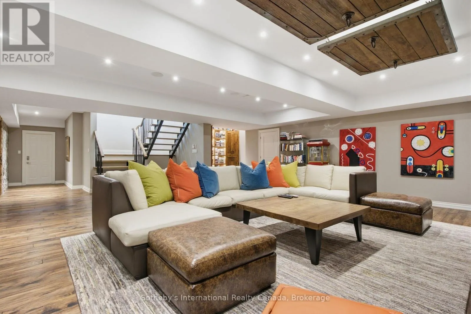 4529 SIDEROAD 10 N