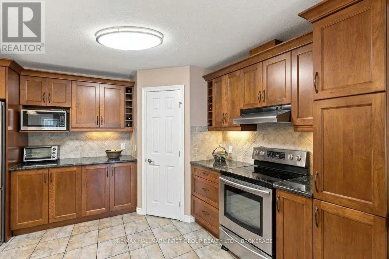 1248 LISBON PLACE