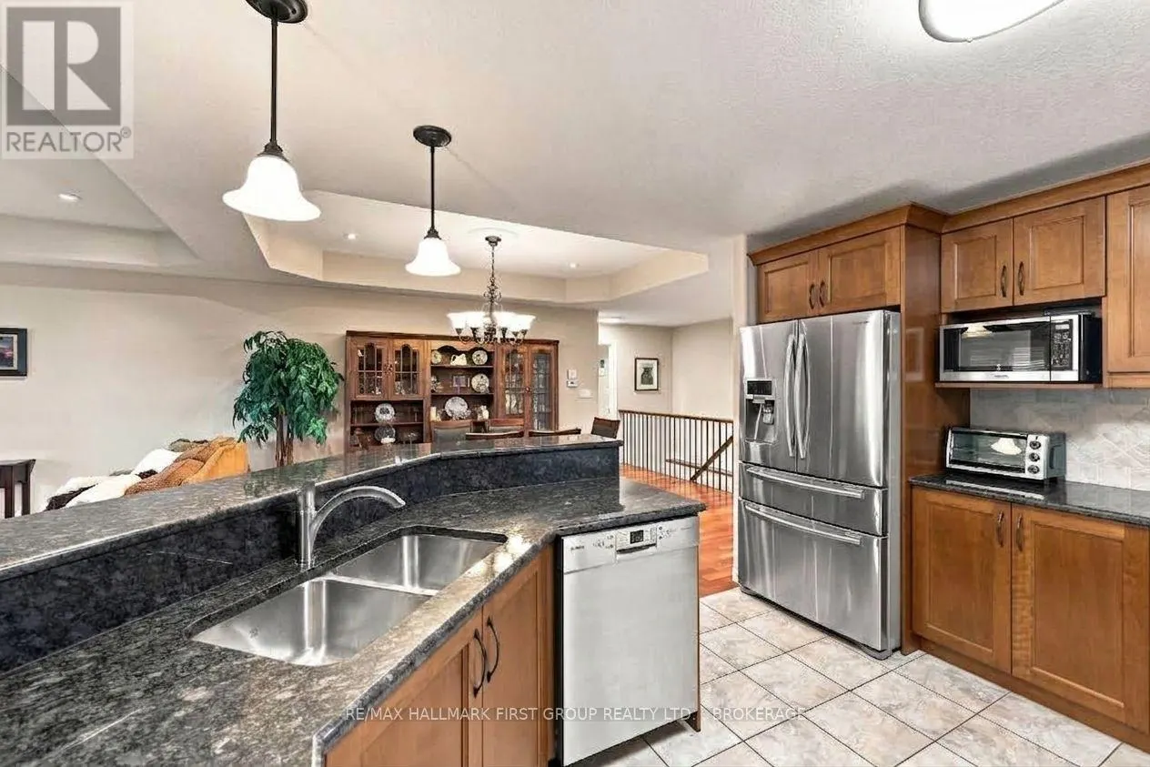 1248 LISBON PLACE