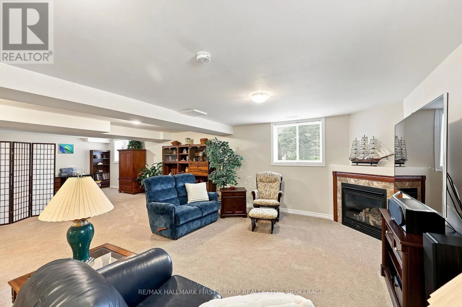 1248 LISBON PLACE