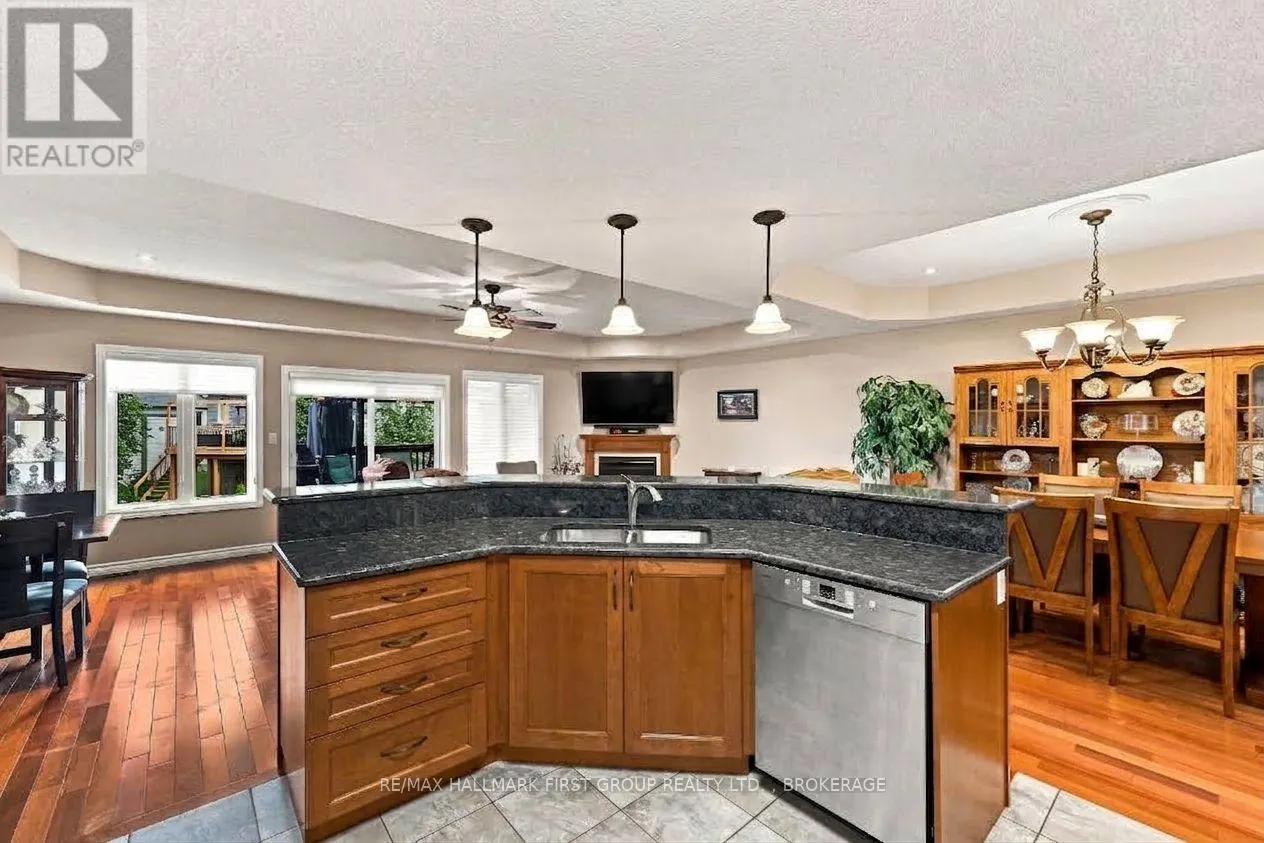 1248 LISBON PLACE