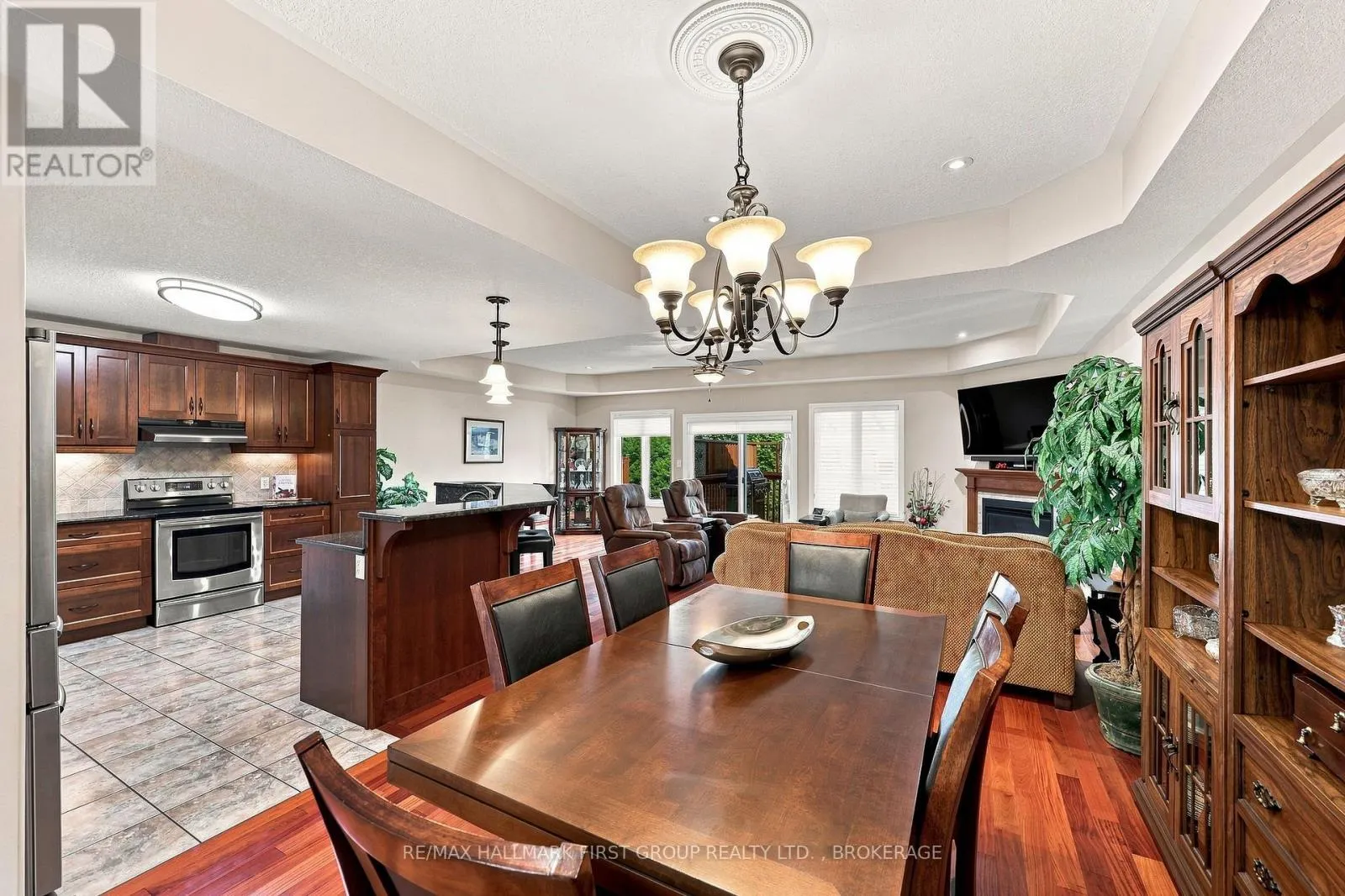 1248 LISBON PLACE