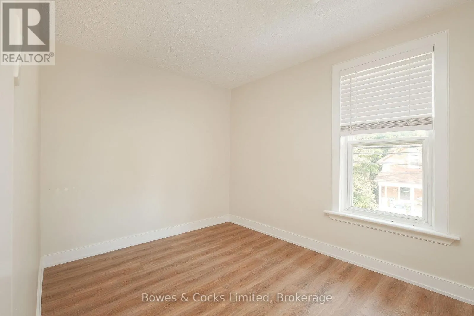 383-387 MARK STREET