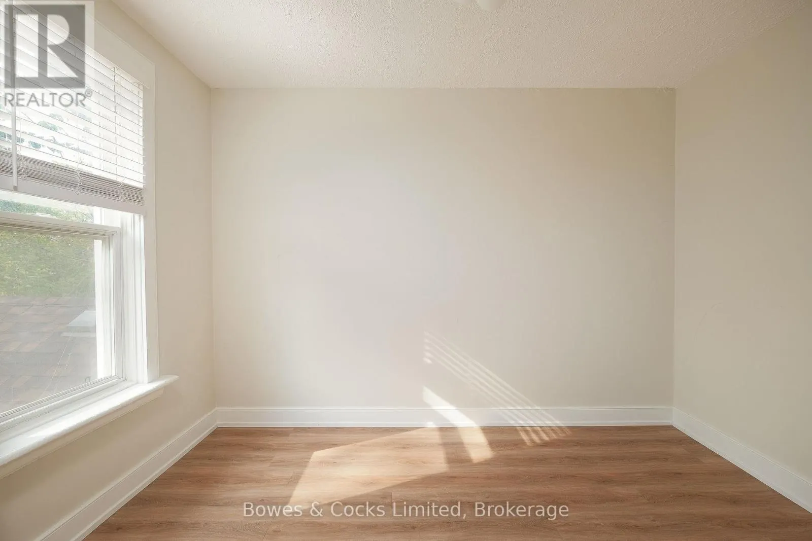 383-387 MARK STREET