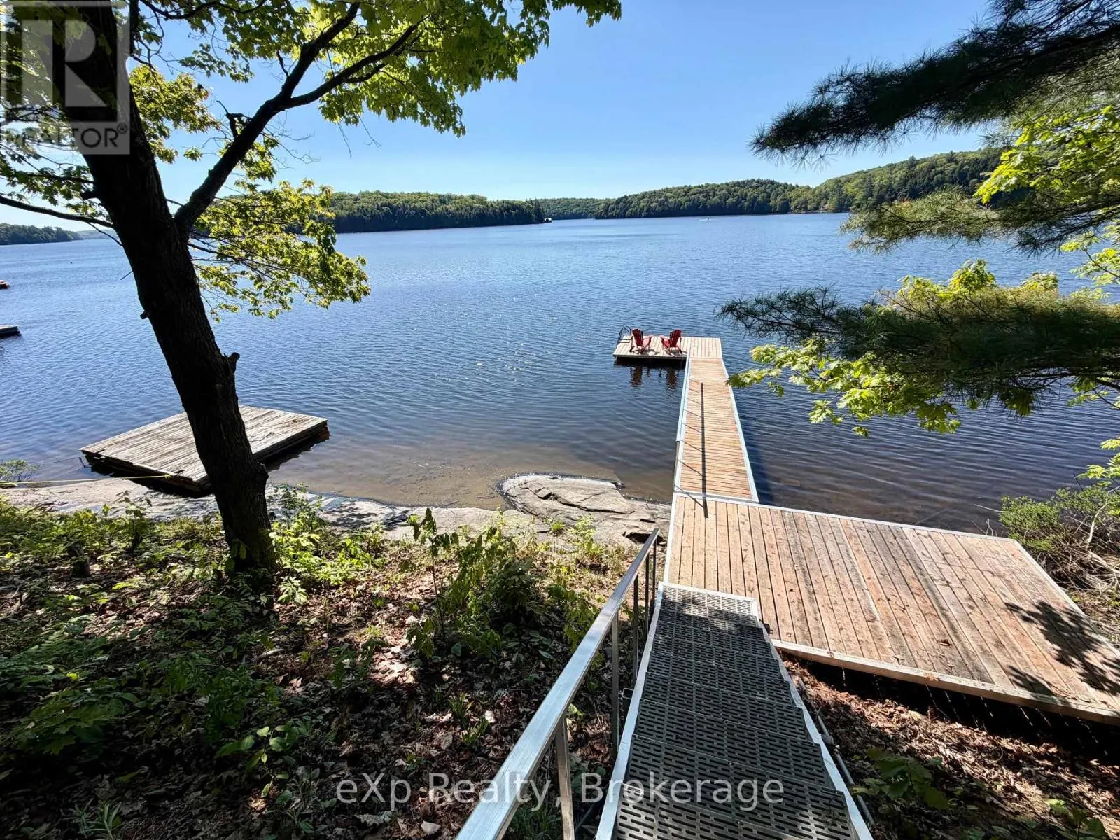 3 - 1082 COWAN PARK ROAD #3