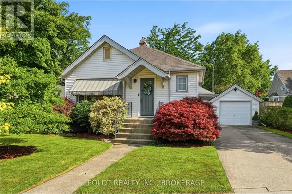 9 WOODGATE AVENUE
