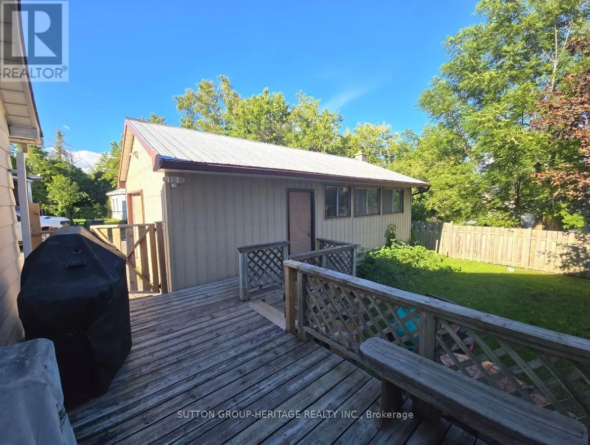 253 SIDNEY STREET