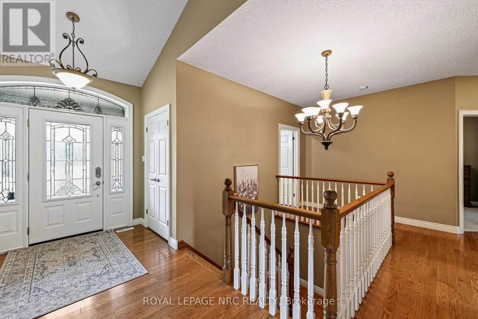 400 LAKEVIEW DRIVE