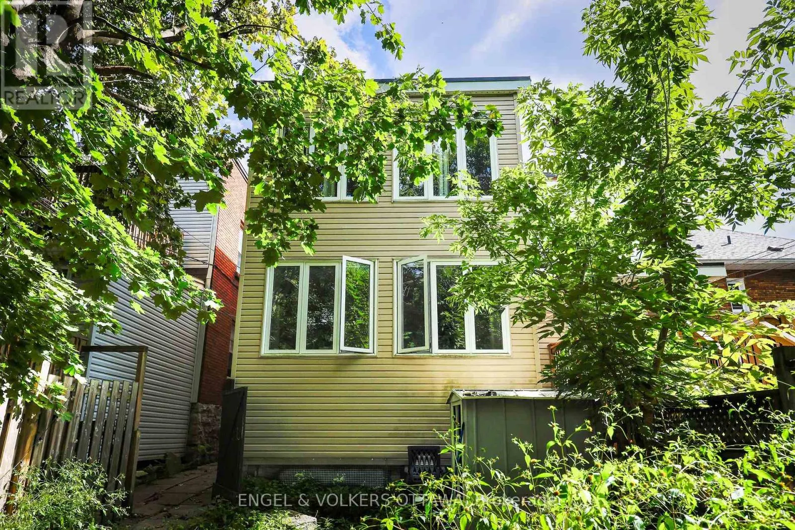 251 ARLINGTON AVENUE