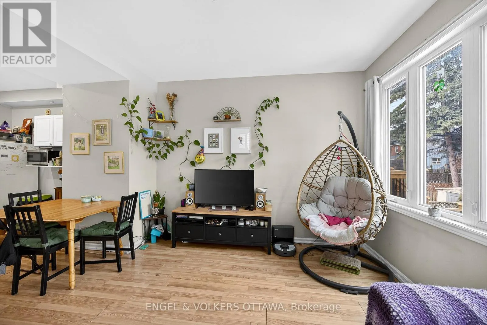 251 ARLINGTON AVENUE
