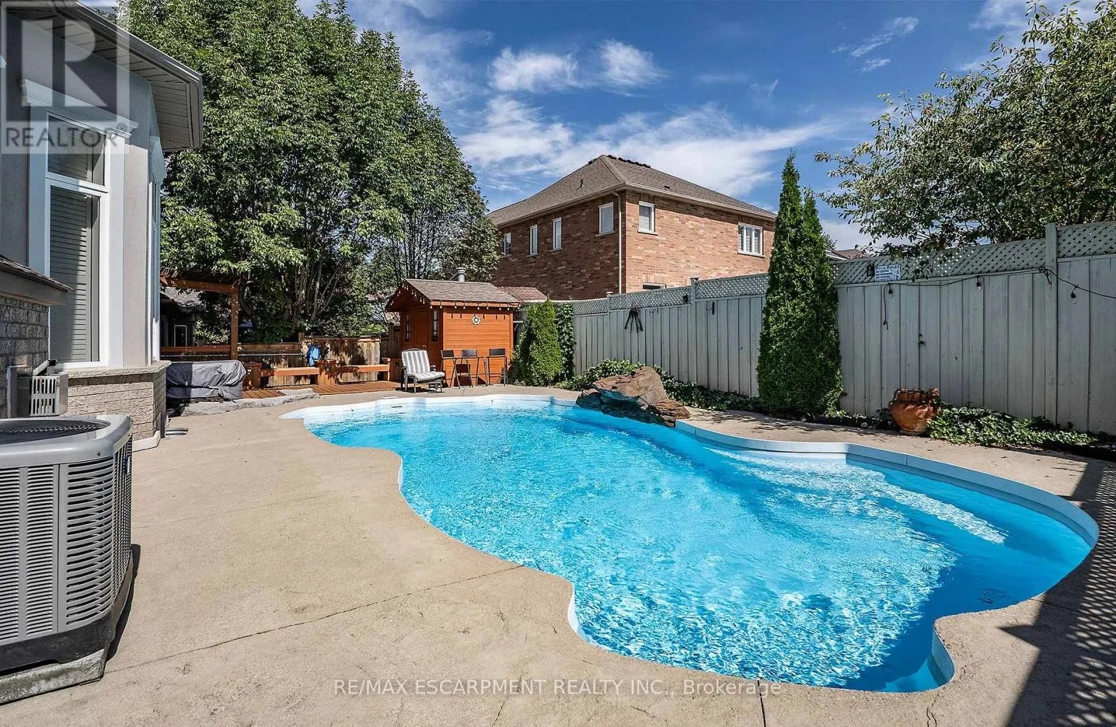 151 MOORE CRESCENT