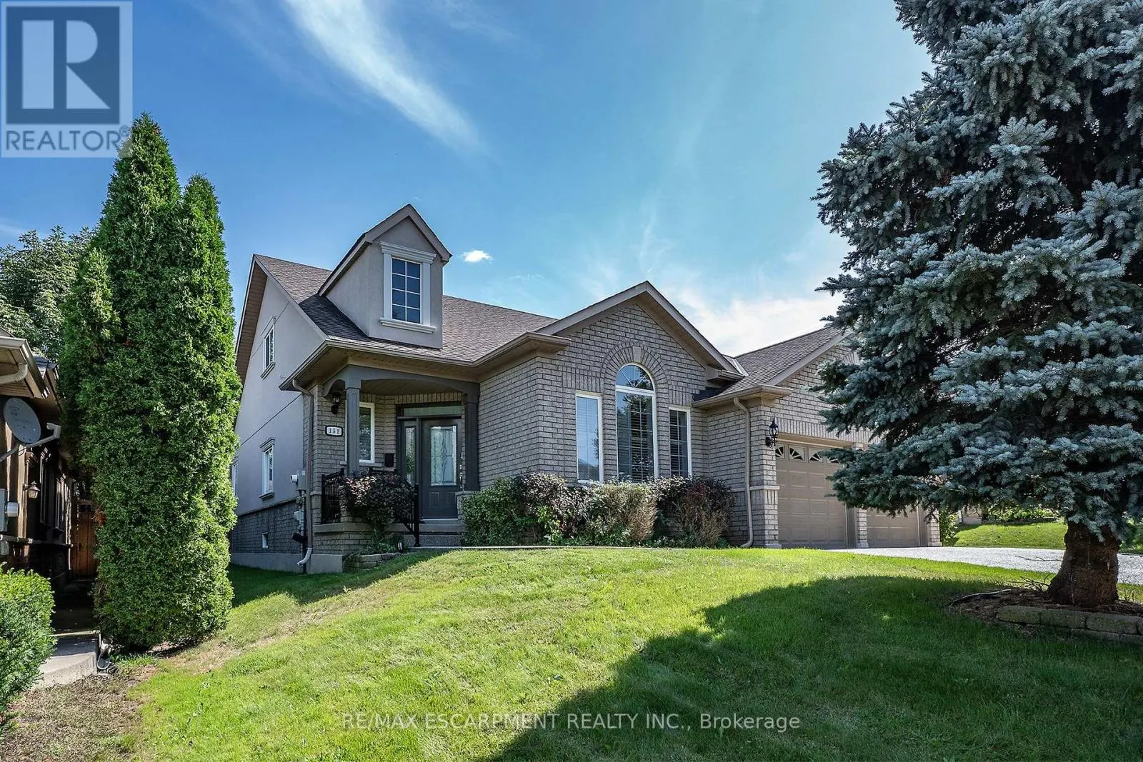 151 MOORE CRESCENT
