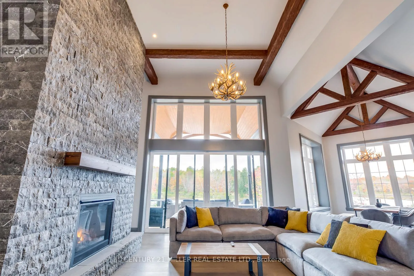 6 - 4805 MUSKOKA DISTRICT 169 ROAD
