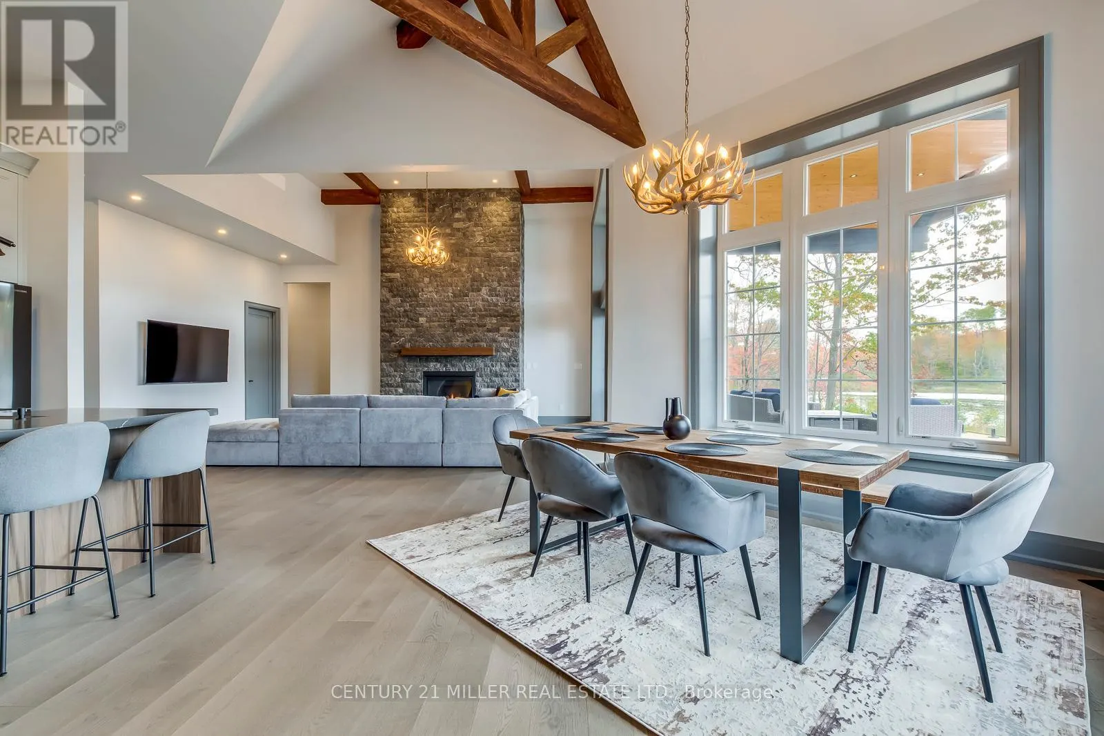 6 - 4805 MUSKOKA DISTRICT 169 ROAD