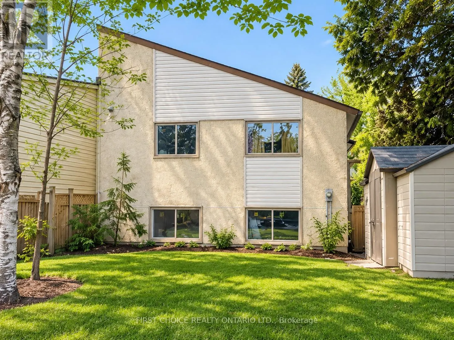 122 ROTHESAY DRIVE