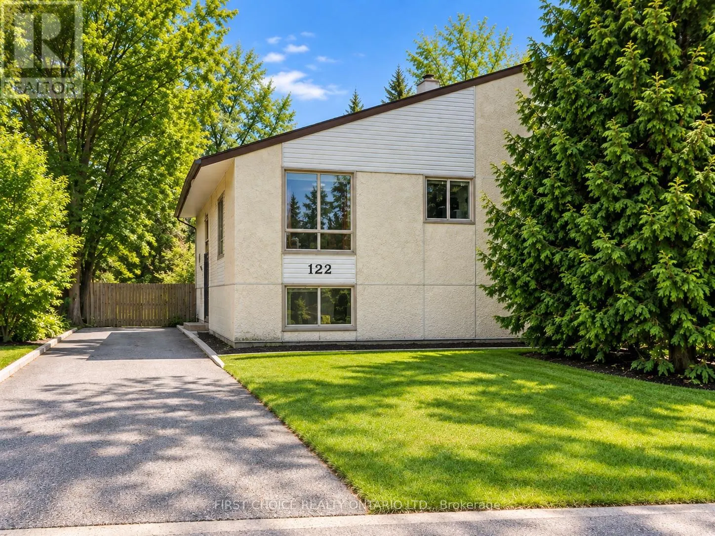 122 ROTHESAY DRIVE