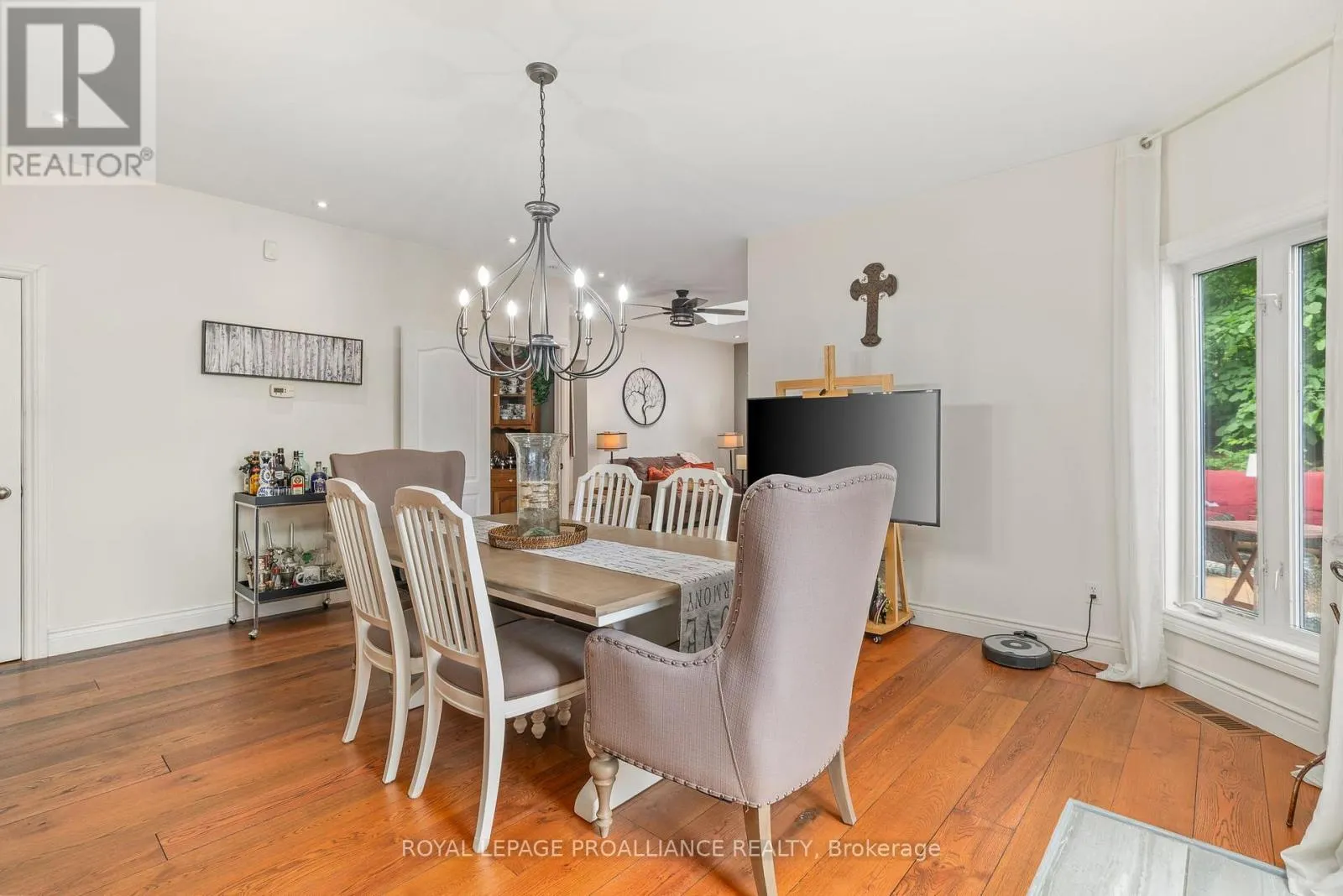 17B HUGHES LANE