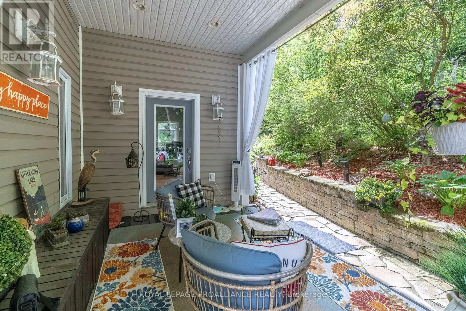 17B HUGHES LANE