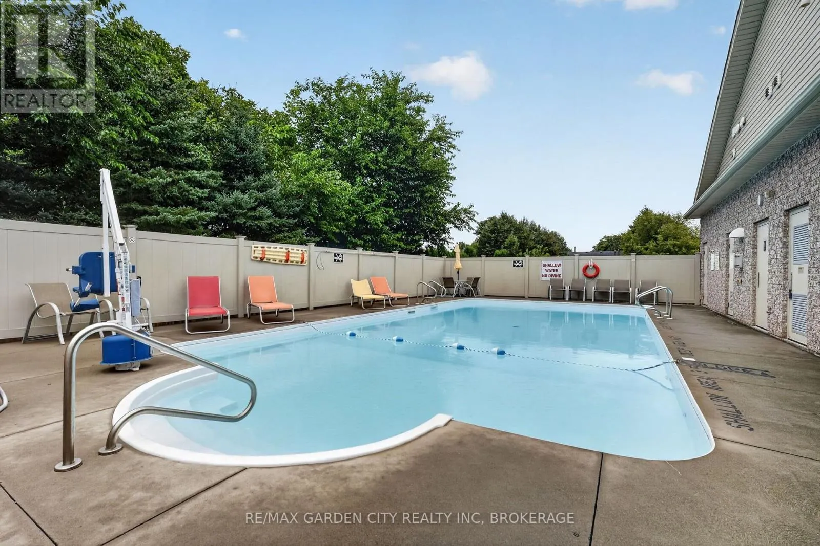 3973 SUNSET LANE
