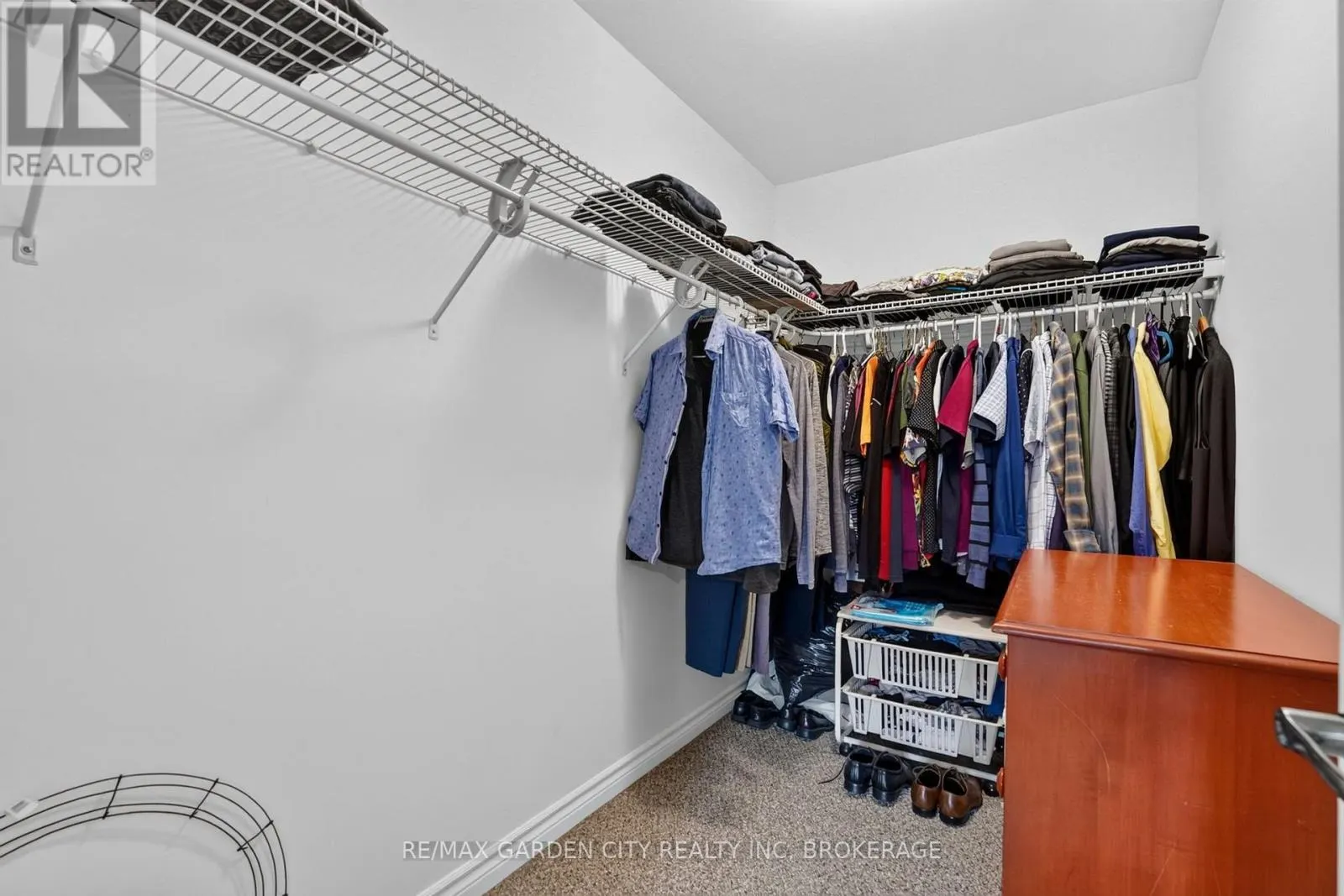 3973 SUNSET LANE