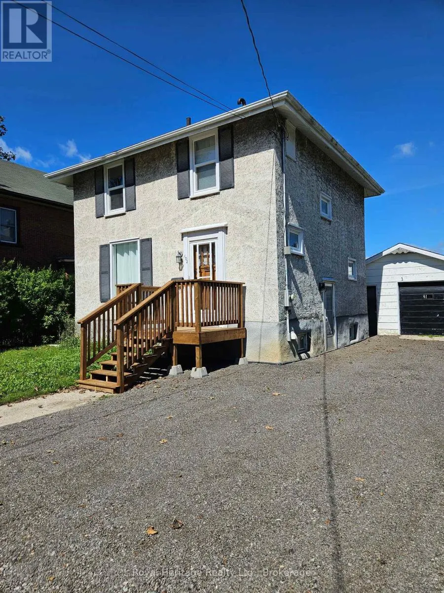 102 CATHARINE STREET