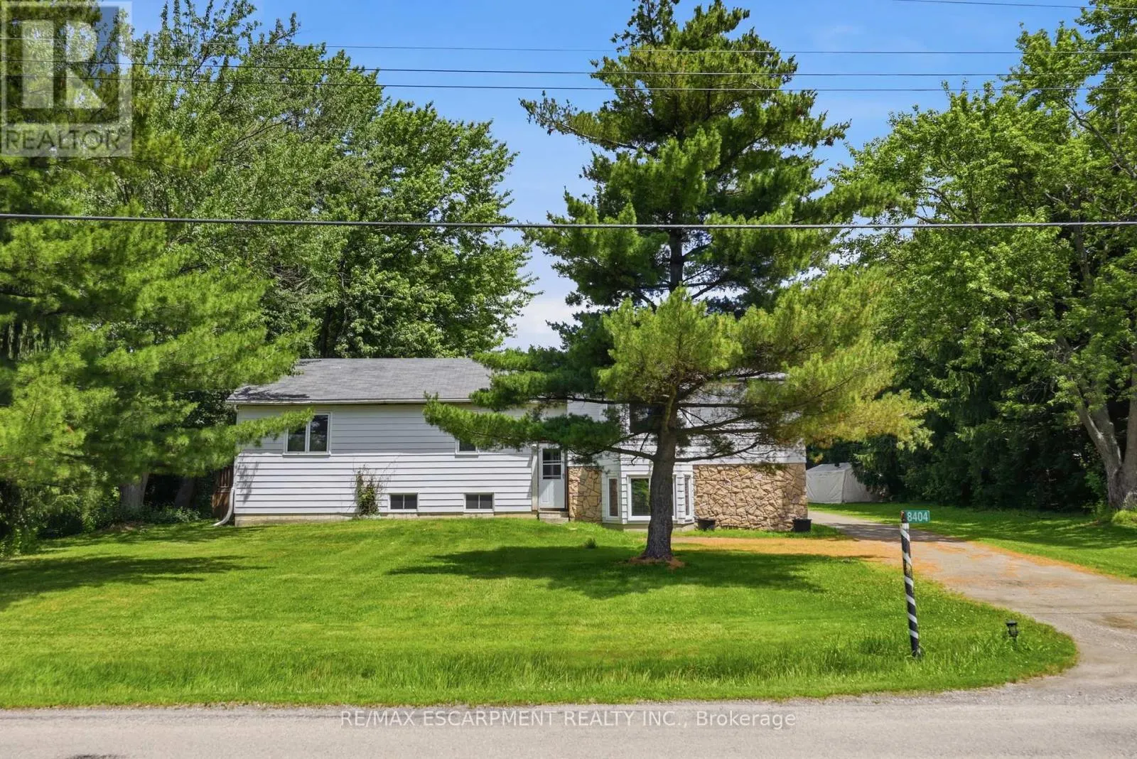 8404 CHIPPEWA ROAD