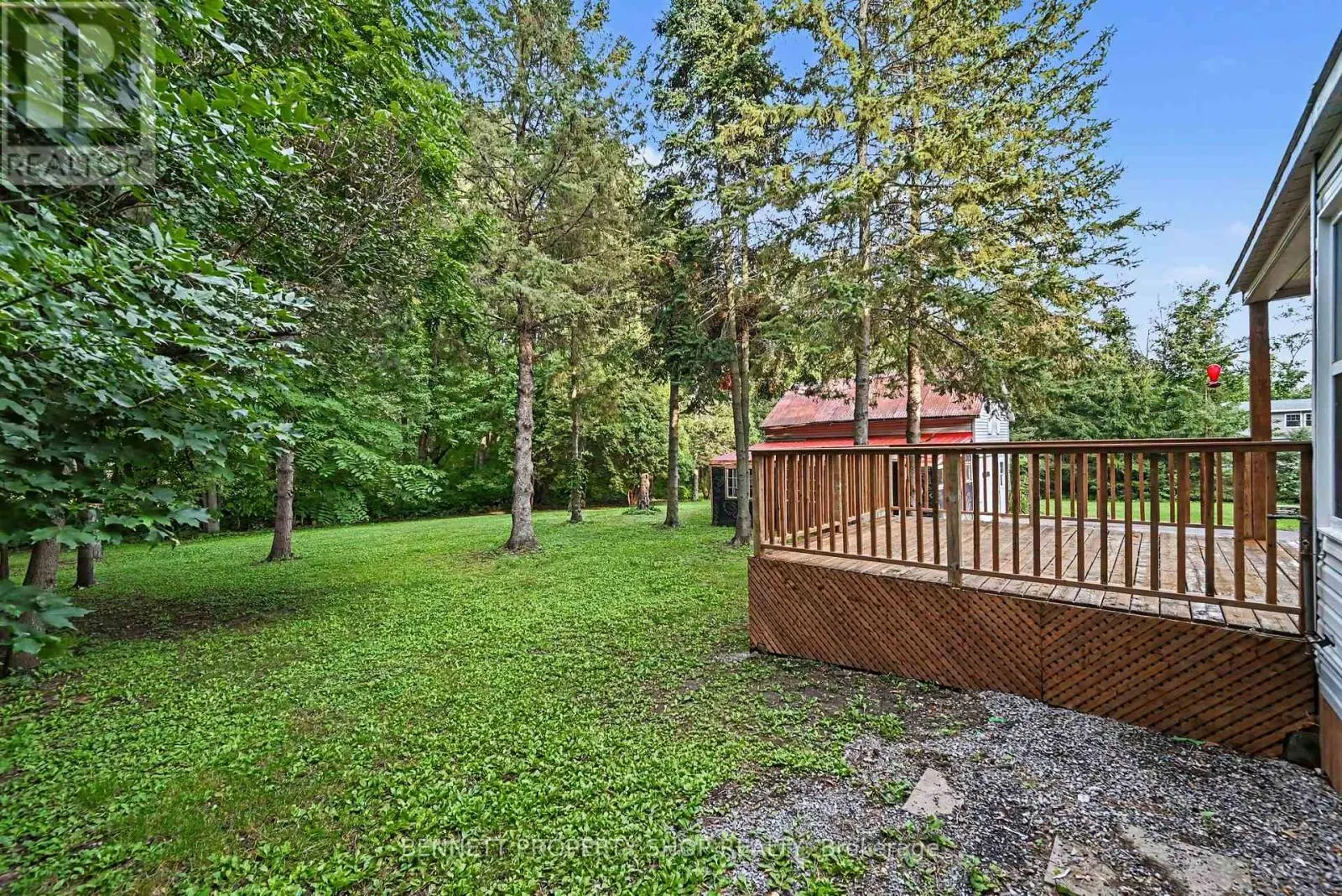 6107 3RD LINE ROAD