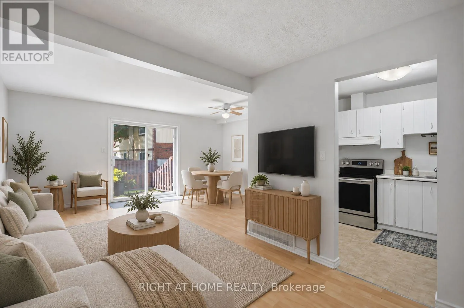 8 - 107 CASTLEFRANK ROAD