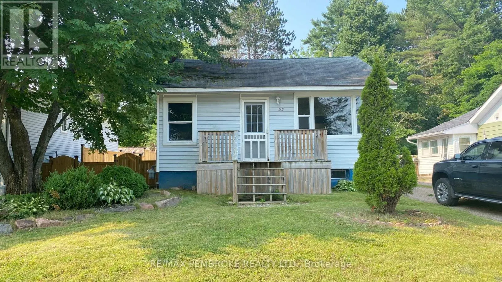 53 HURON STREET