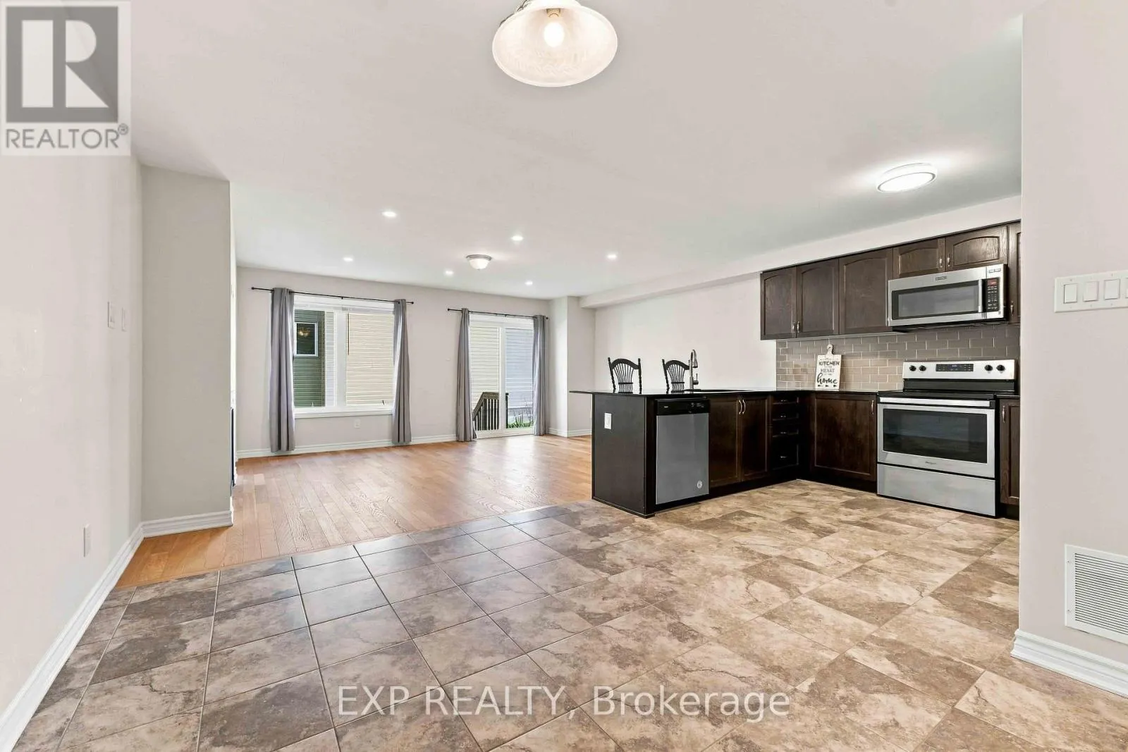 608 PARADE DRIVE